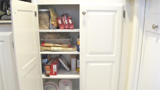DiningwithDeb kitchen tour pantry stocked (c)nwafoodie