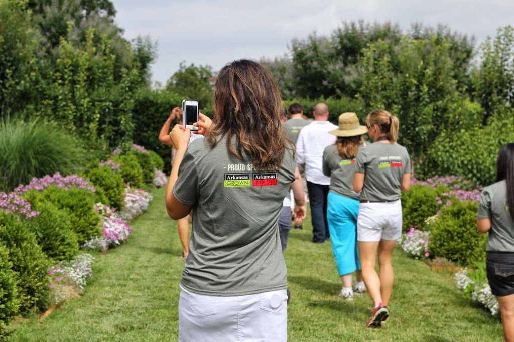#farm2home14 P.AllenSmith GardenHome ArkansasGrown bloggers taking it all in (c)nwafoodie