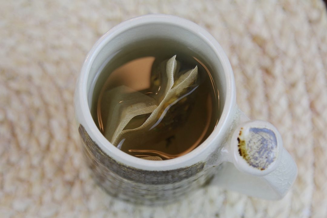 how to make tea using dry herbs - main (c)nwafoodie