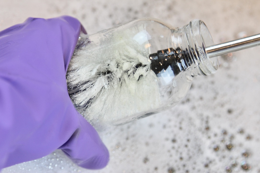 How to keep your water bottle thoroughly cleaned. Simple Joyful Food