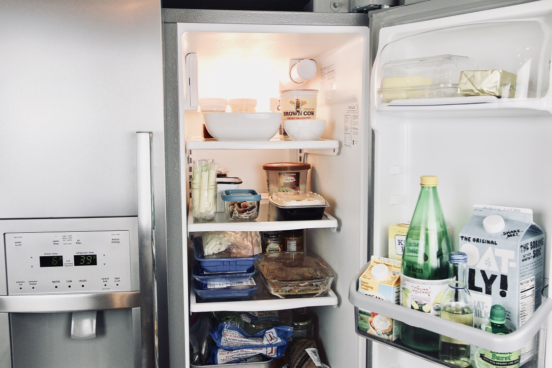 20 ways to clean and organize your fridge. - Simple Joyful Food