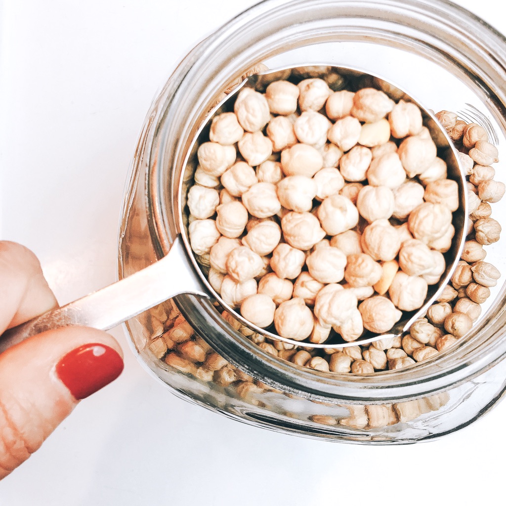 how-to-make-hummus-from-scratch-dried-chickpeas-cthejoyofeatingwell