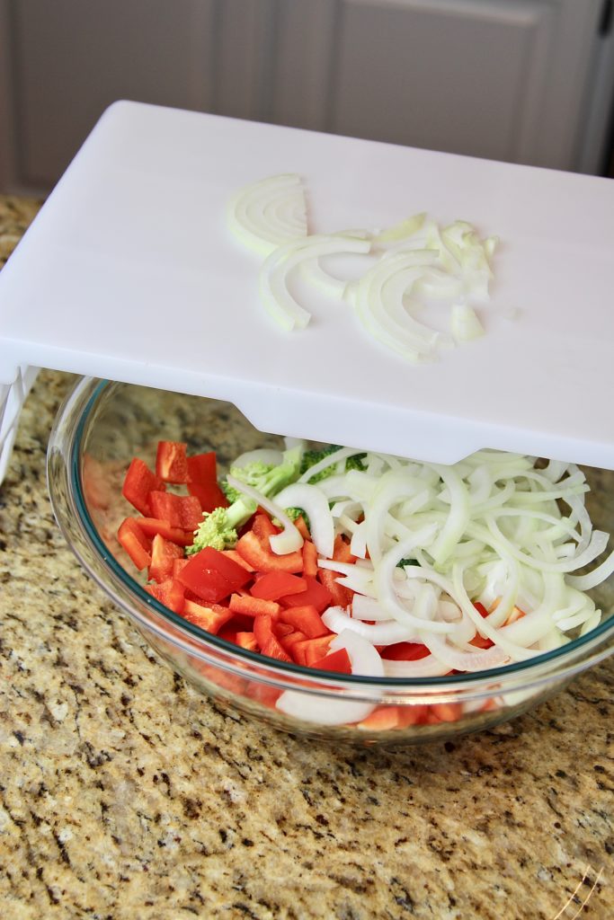 4-things-to-look-for-in-a-cutting-board-easy-cthejoyofeatingwell