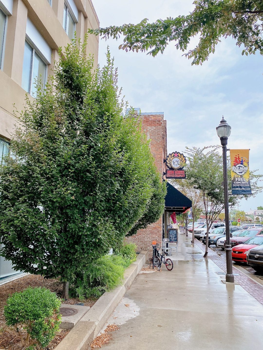 photo of downtown rogers ar and iron horse coffee
